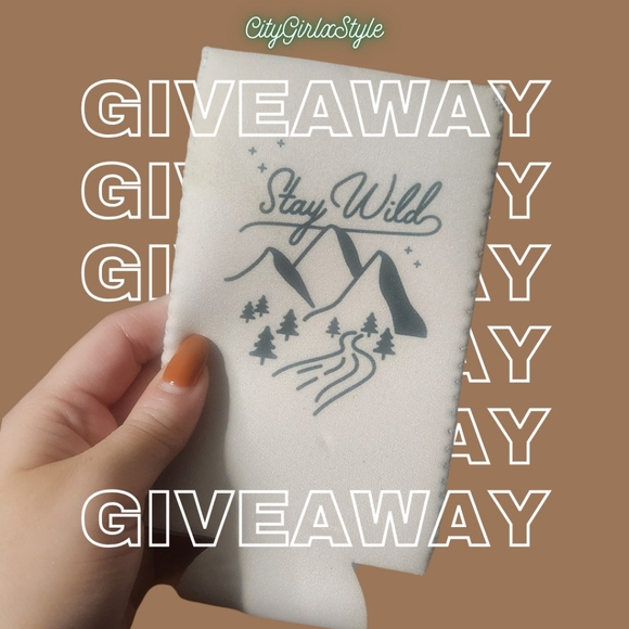 🎄✨️HOLIDAY GIVEAWAY ✨️🎄CITYGIRLXSTYLE’S GIVEAWAY❄️ - Picture 1 of 1